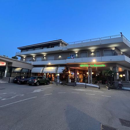 Hotel La Bussola Паденге-суль-Гарда Экстерьер фото